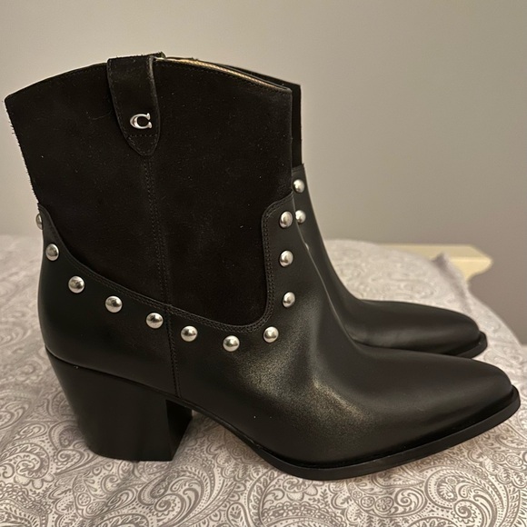 COACH Pauline Leather Suede Bootie Black 9.5 B Womens studded western ankle boot - Picture 4 of 7